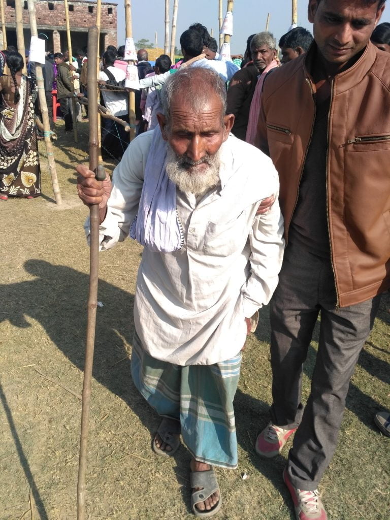 नवलपरासीमा बम विस्फाेट भएपनि १२ बजेसम्म ३५ प्रतिशत मत खस्याे