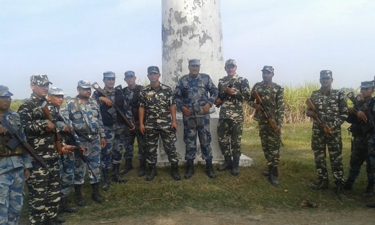 सीमामा नेपाल भारत संयुक्त गस्ती