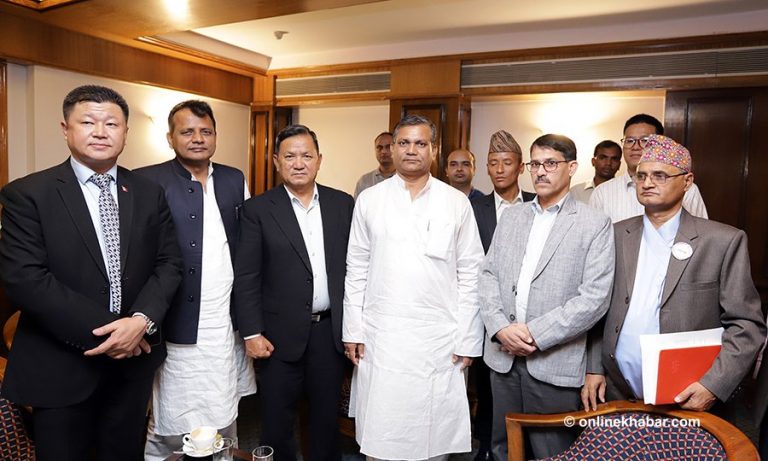 मुख्यमन्त्री भेलाको माग : उच्चस्तरीय संयन्त्र बनाऔं, सीडीओको अधिकार घटाऔं