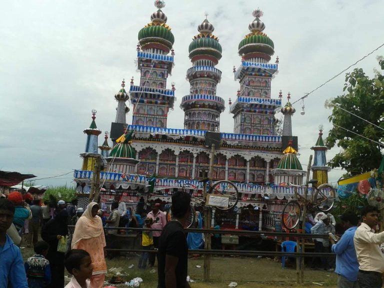 माेहर्रम पर्वमा ताजिया हेर्नेकाे भीड