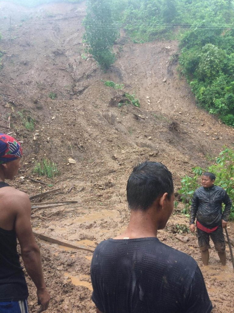 घर पहिरोले पुरिएपछि दुई जना बेपत्ता