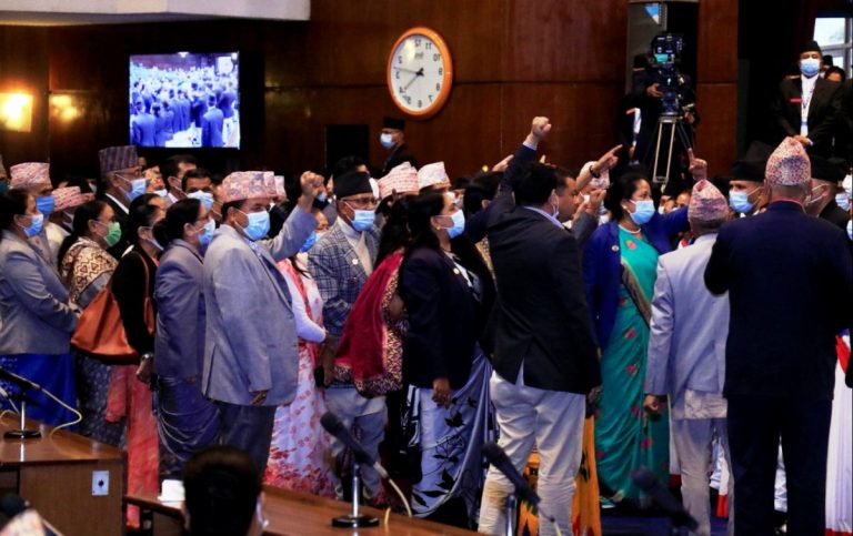 संसद्मा एमालेको अवरोध कायमै