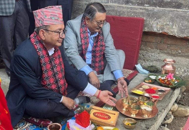 गृहमन्त्री खाणले गरे ६ करोडमा तिलोत्तमा चक्रपथको शिलान्यास