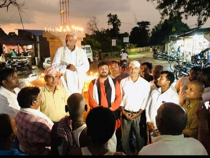 प्रतापपुरमा संविधान दिवसमा दीपावली