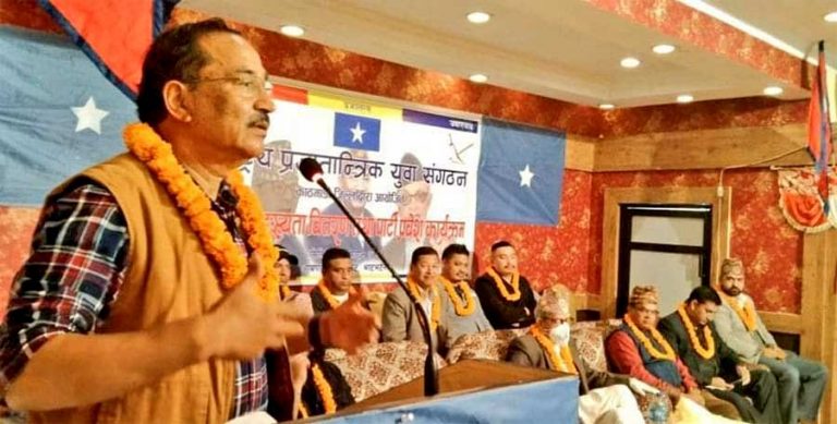 यस कारण कमल थापा र उपेन्द्र यादव भए नेपाली राजनीतिका दुई अनैतिक पात्र