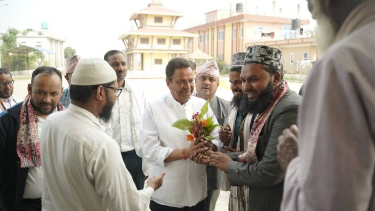 मुस्लिम समुदायको हक अधिकार सुनिश्चित गर्न पूर्ण साथ रहन्छ : विनोद चौधरी