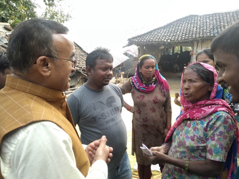 मतदान गरि जिताइयाे त्यसपाली, फेरि पनि मुन्ना बाबु यसपाली’ नवलपरासी २ मा ‘भाईरल’