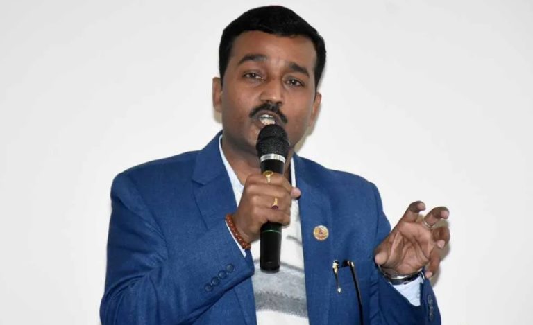 गाँजा खाएर बालेन साहले जथाभावी लेख्ने गरेका छन्, यसले गम्भीर परिणाम ल्याउँछ : प्रदीप यादव