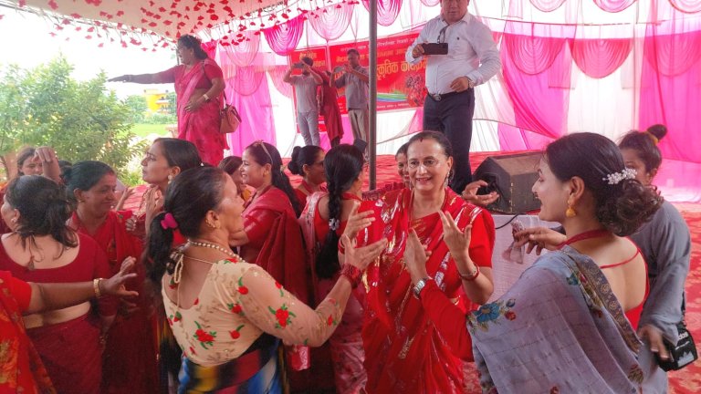 चाैधरी फाउन्डेशनद्वारा तीज विशेष कार्यक्रम