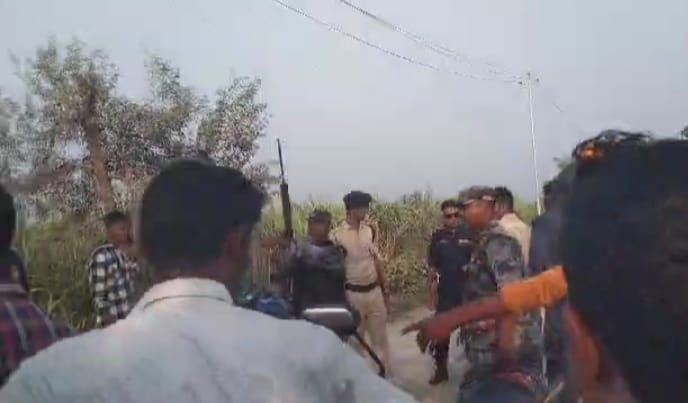 सुस्तावासी आतंकित, नेपाल प्रहरी अनभिज्ञ