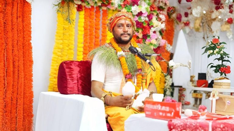 कोटीहोममा हिन्दूराष्ट्रको शंखघोष, १४ लाख भक्तजन सहभागी